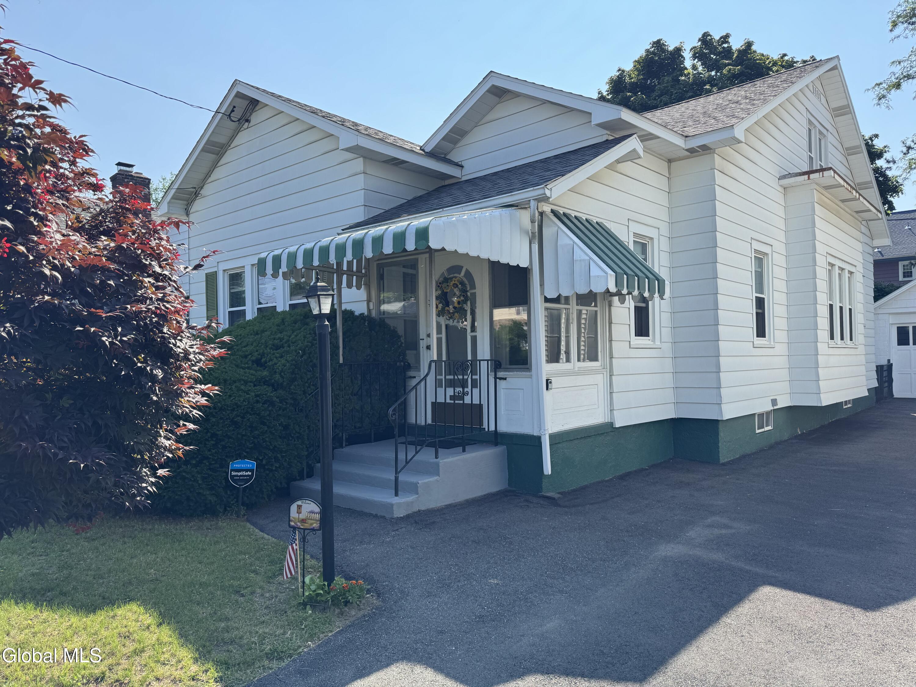9 Buell Street Albany NY 12206