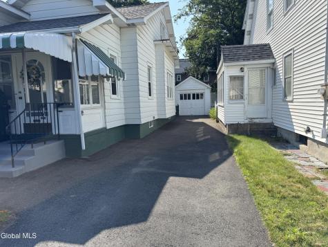 9 Buell Street Albany NY 12206