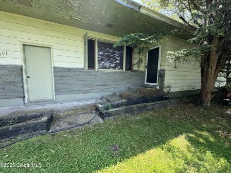 391 Log City Road Amsterdam NY 12010