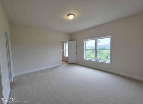 31 Harbor Lane Cohoes NY 12047