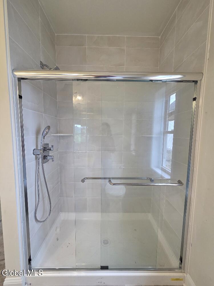 31 Harbor Lane Cohoes NY 12047