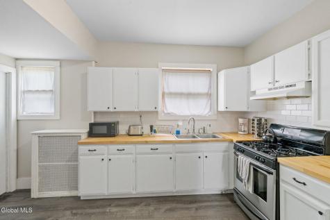17 Tremont Street Albany NY 12205
