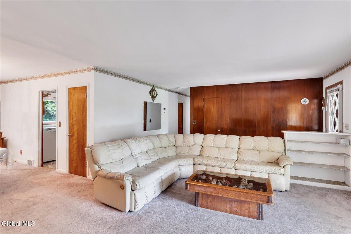 494 Elm Avenue Selkirk NY 12158