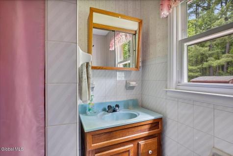 494 Elm Avenue Selkirk NY 12158