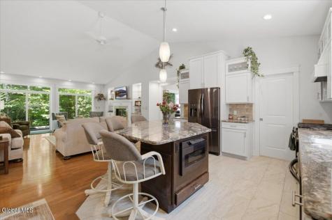 7 Thornapple Drive Gansevoort NY 12831