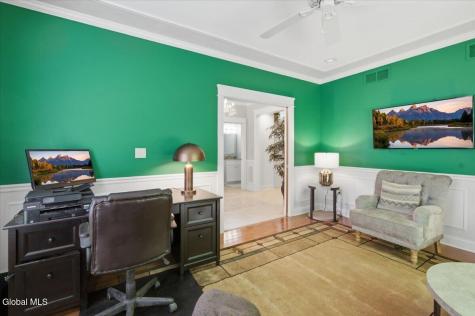 7 Thornapple Drive Gansevoort NY 12831