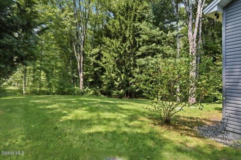 7 Thornapple Drive Gansevoort NY 12831
