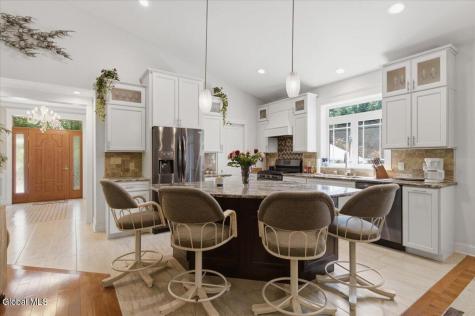 7 Thornapple Drive Gansevoort NY 12831