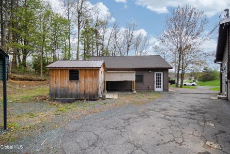 15 Werner Road Halfmoon NY 12065