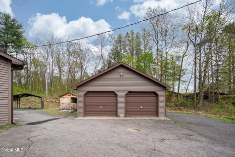 15 Werner Road Halfmoon NY 12065