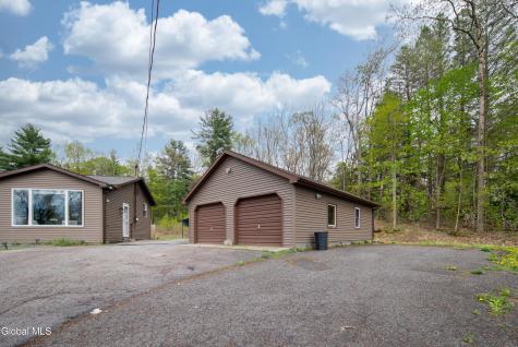 15 Werner Road Halfmoon NY 12065