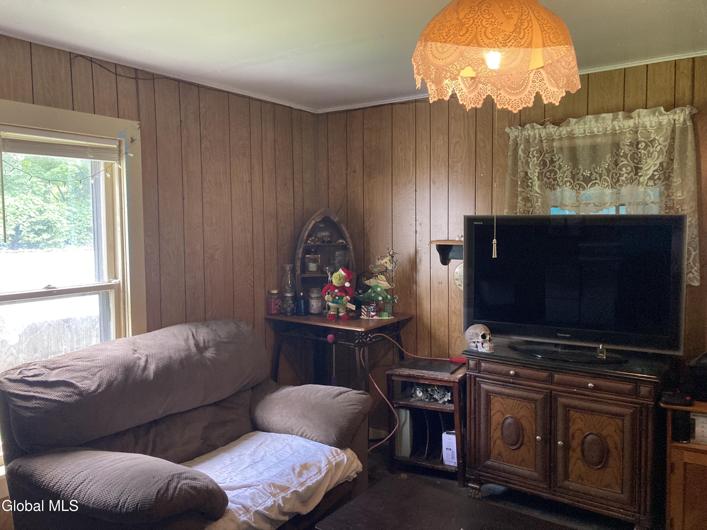283 Old Chilson Road Ticonderoga NY 12883