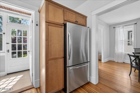 78 Grove Avenue Albany NY 12208