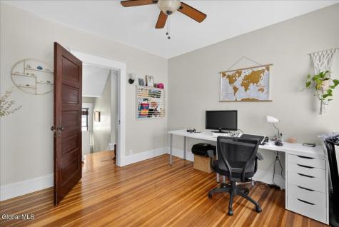 78 Grove Avenue Albany NY 12208