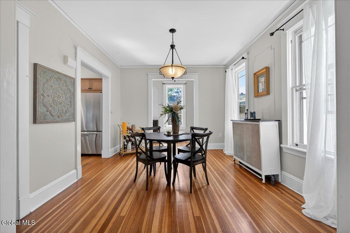 78 Grove Avenue Albany NY 12208