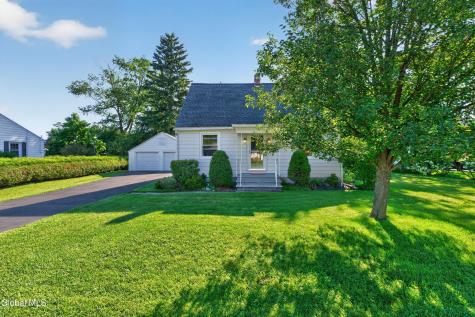 38 Pawling Avenue Mechanicville NY 12118