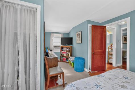 38 Pawling Avenue Mechanicville NY 12118