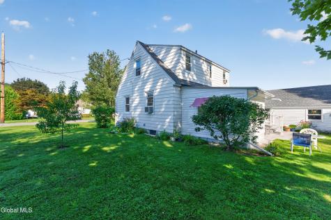 38 Pawling Avenue Mechanicville NY 12118