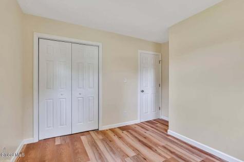 126 Guideboard Road Waterford NY 12188