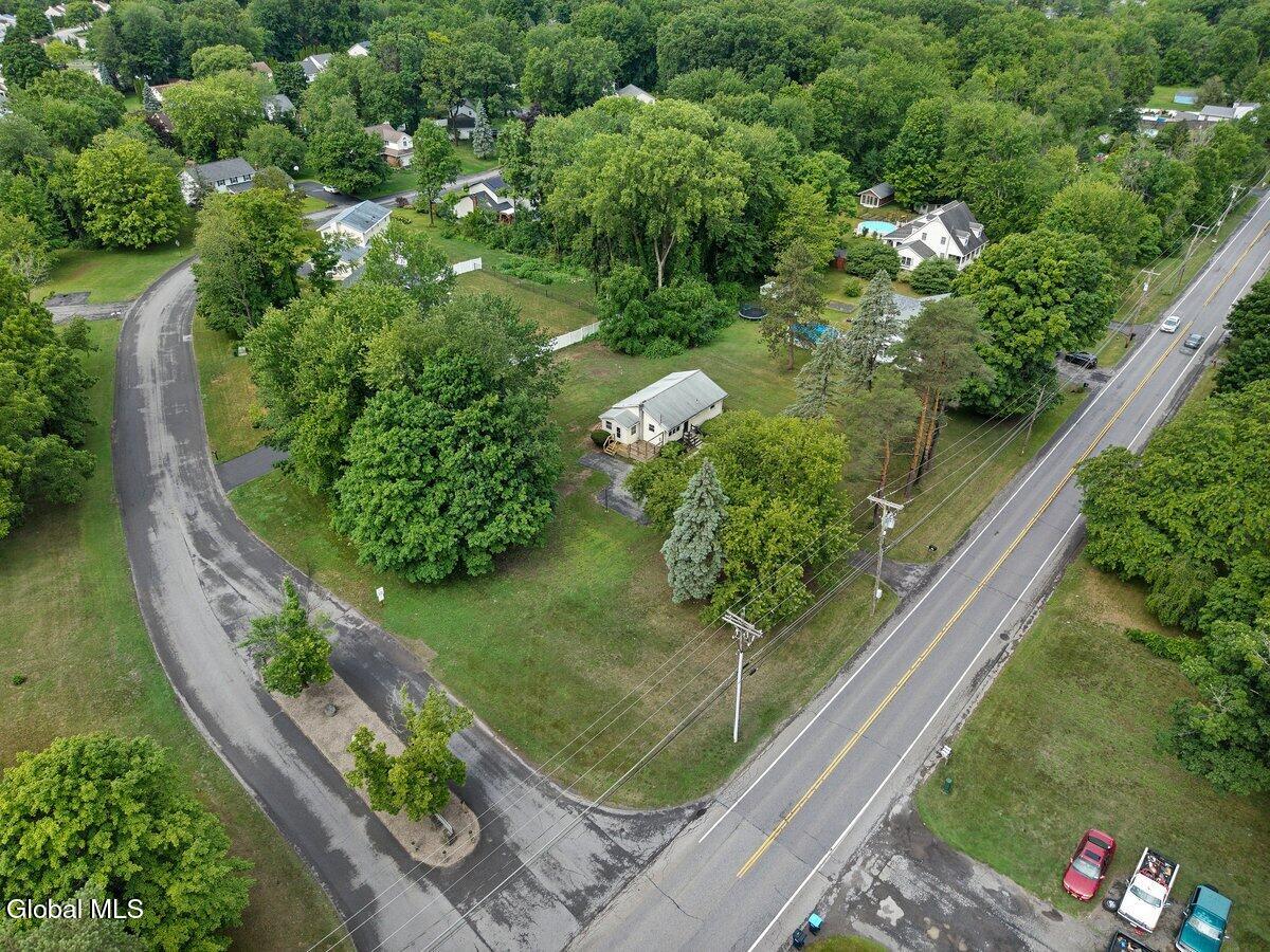 126 Guideboard Road Waterford NY 12188
