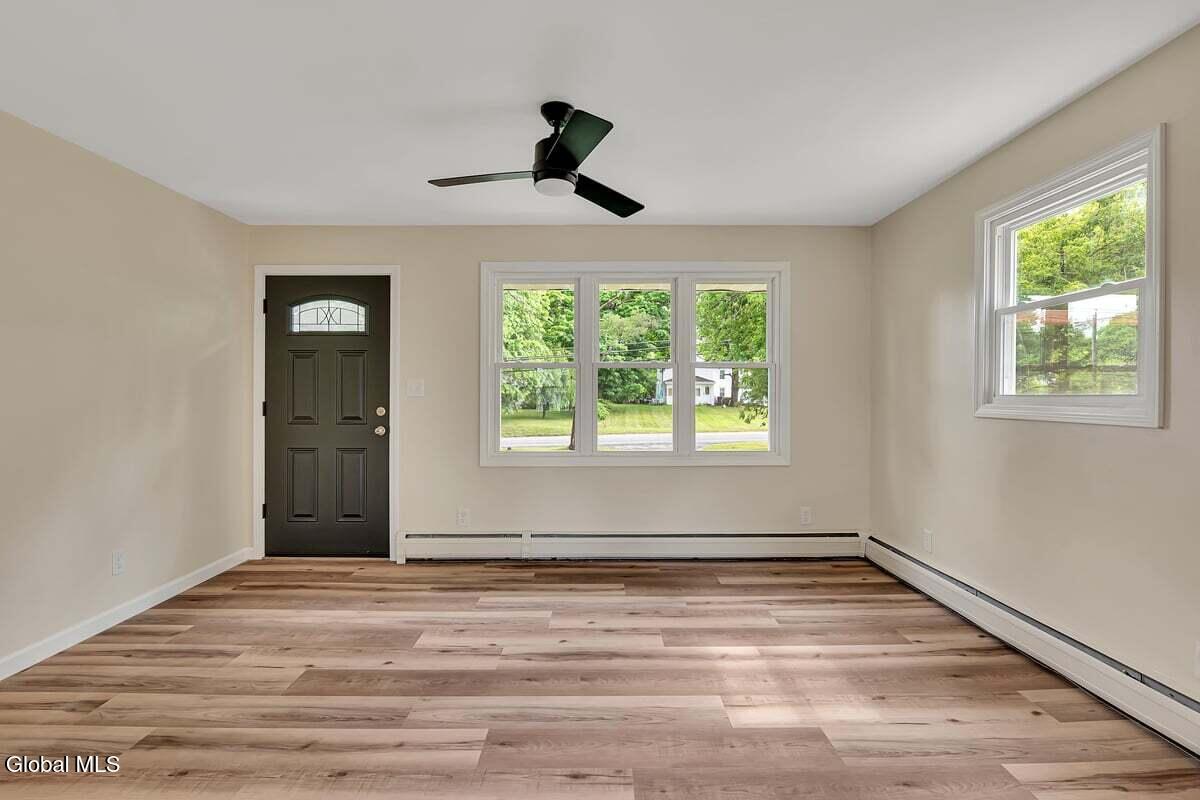 126 Guideboard Road Waterford NY 12188