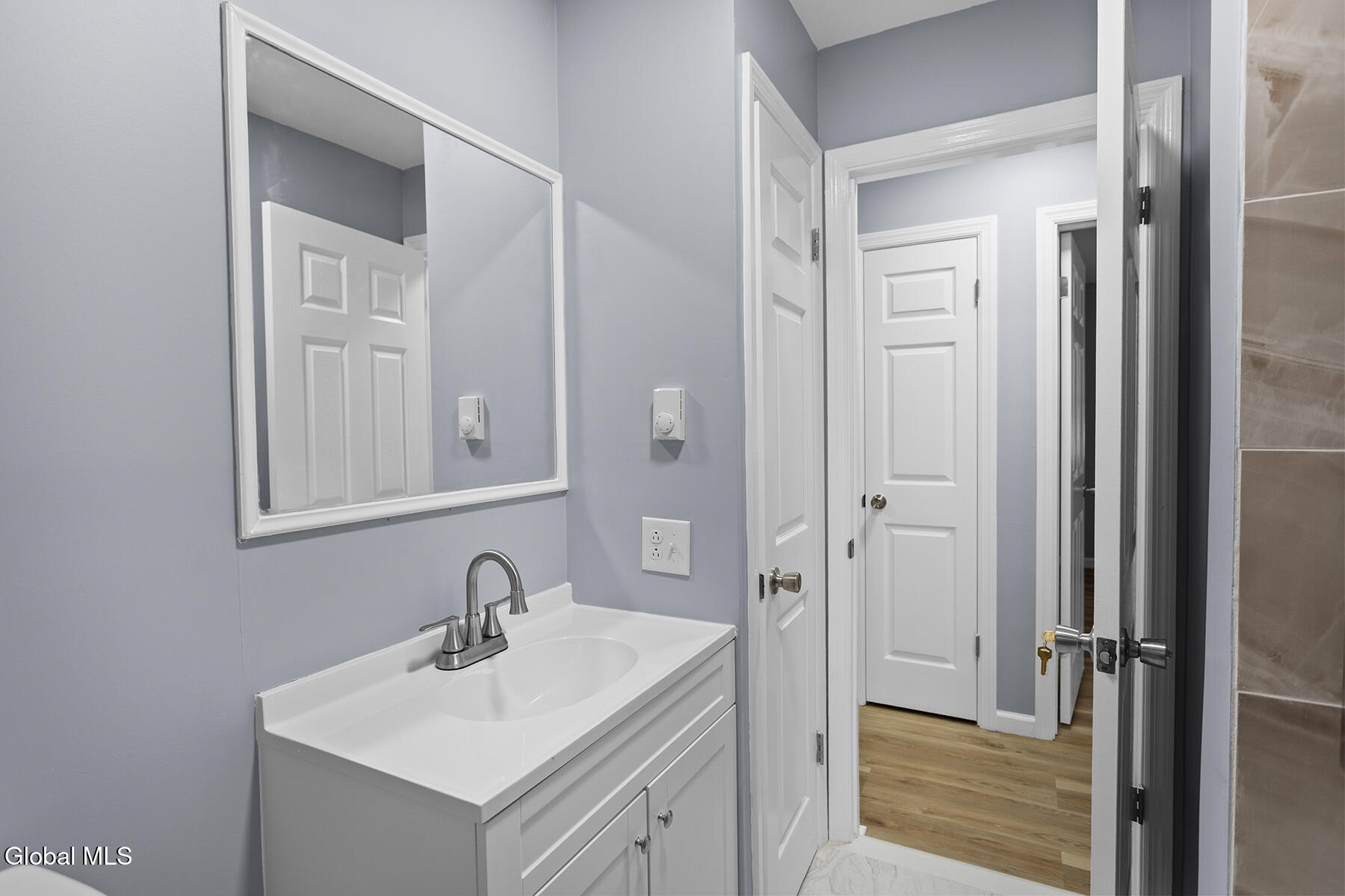 11 Melissa Court Albany NY 12205