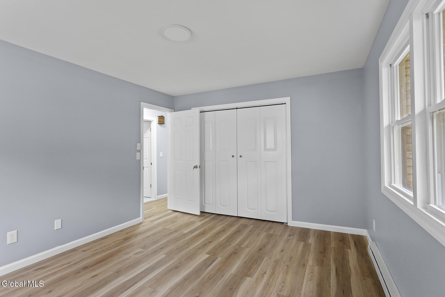 11 Melissa Court Albany NY 12205