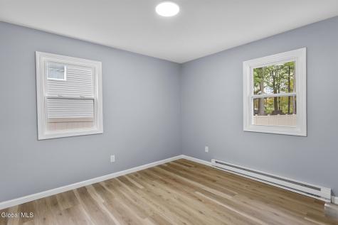 11 Melissa Court Albany NY 12205