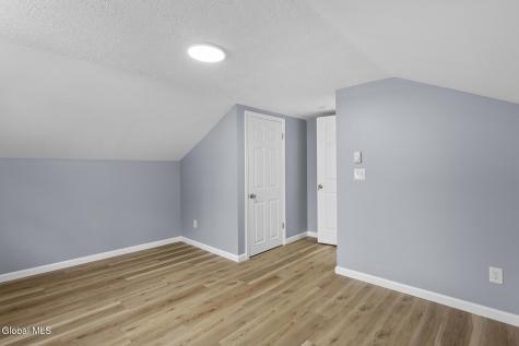 11 Melissa Court Albany NY 12205