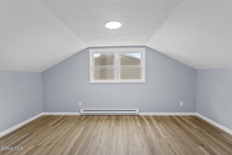 11 Melissa Court Albany NY 12205