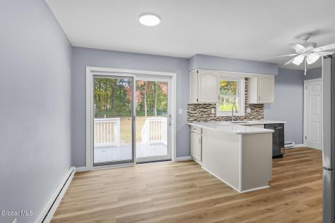 11 Melissa Court Albany NY 12205