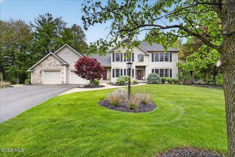 4 Callaway Court Ballston Lake NY 12019