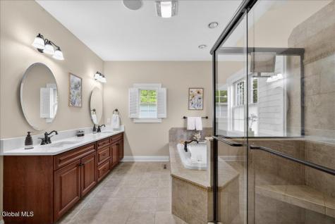 4 Callaway Court Ballston Lake NY 12019