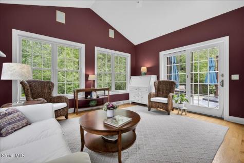 4 Callaway Court Ballston Lake NY 12019