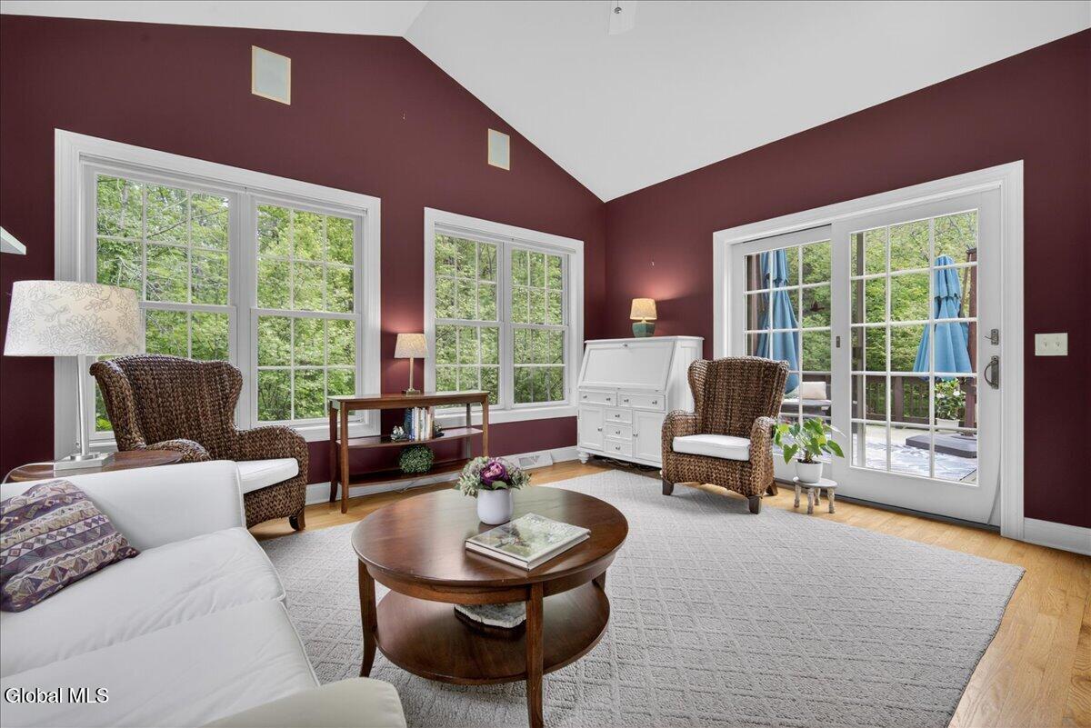 4 Callaway Court Ballston Lake NY 12019