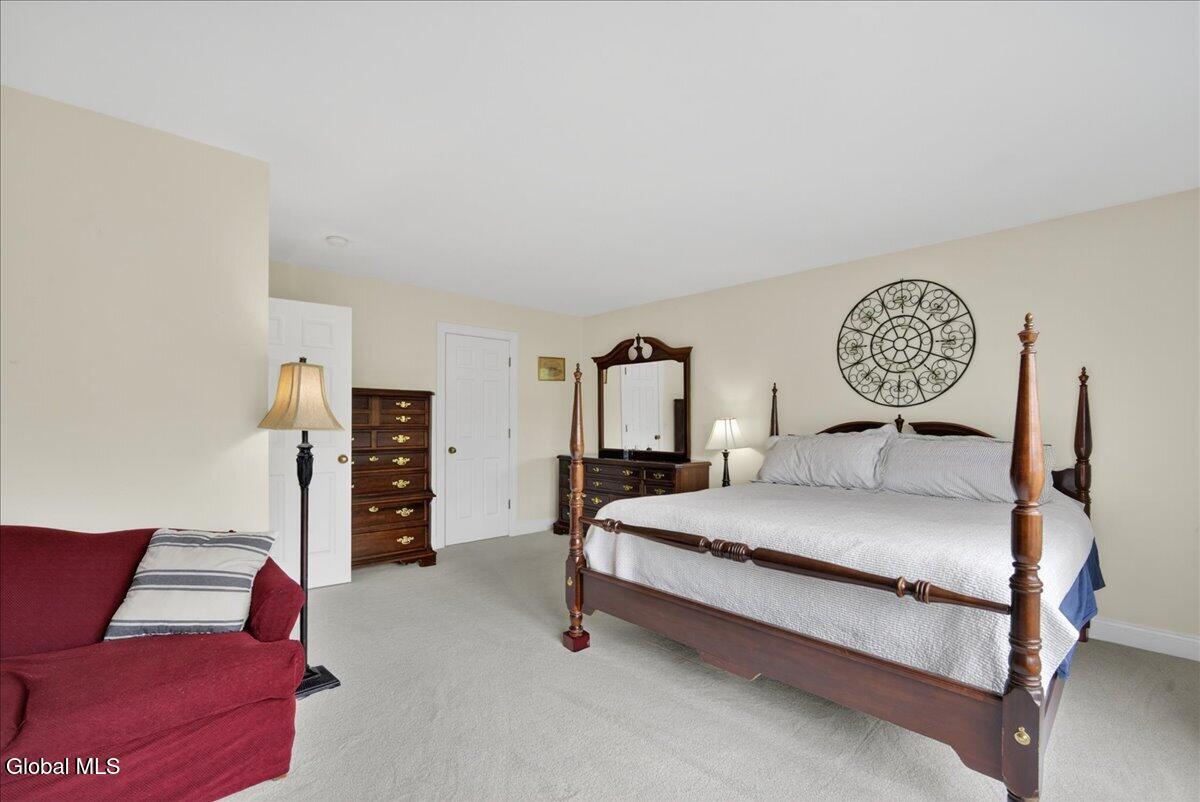 4 Callaway Court Ballston Lake NY 12019