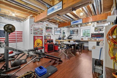 4 Callaway Court Ballston Lake NY 12019