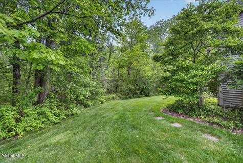 4 Callaway Court Ballston Lake NY 12019