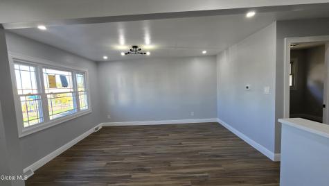 1732 Carrie Street Schenectady NY 12308