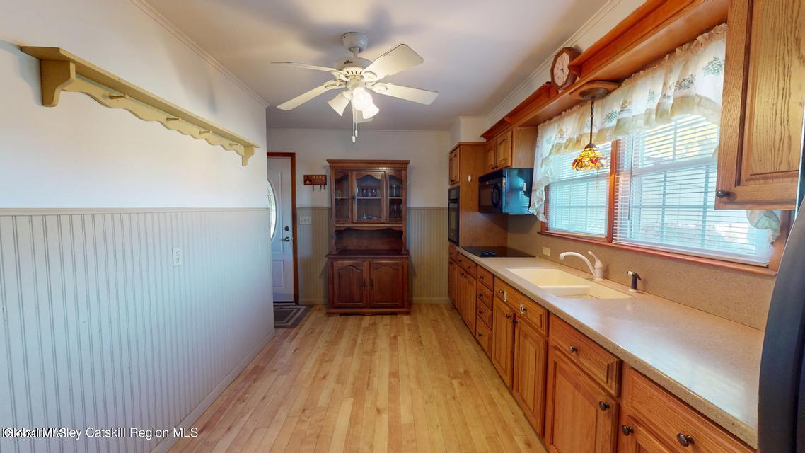 11 Apple Blossom Lane Coxsackie NY 12192