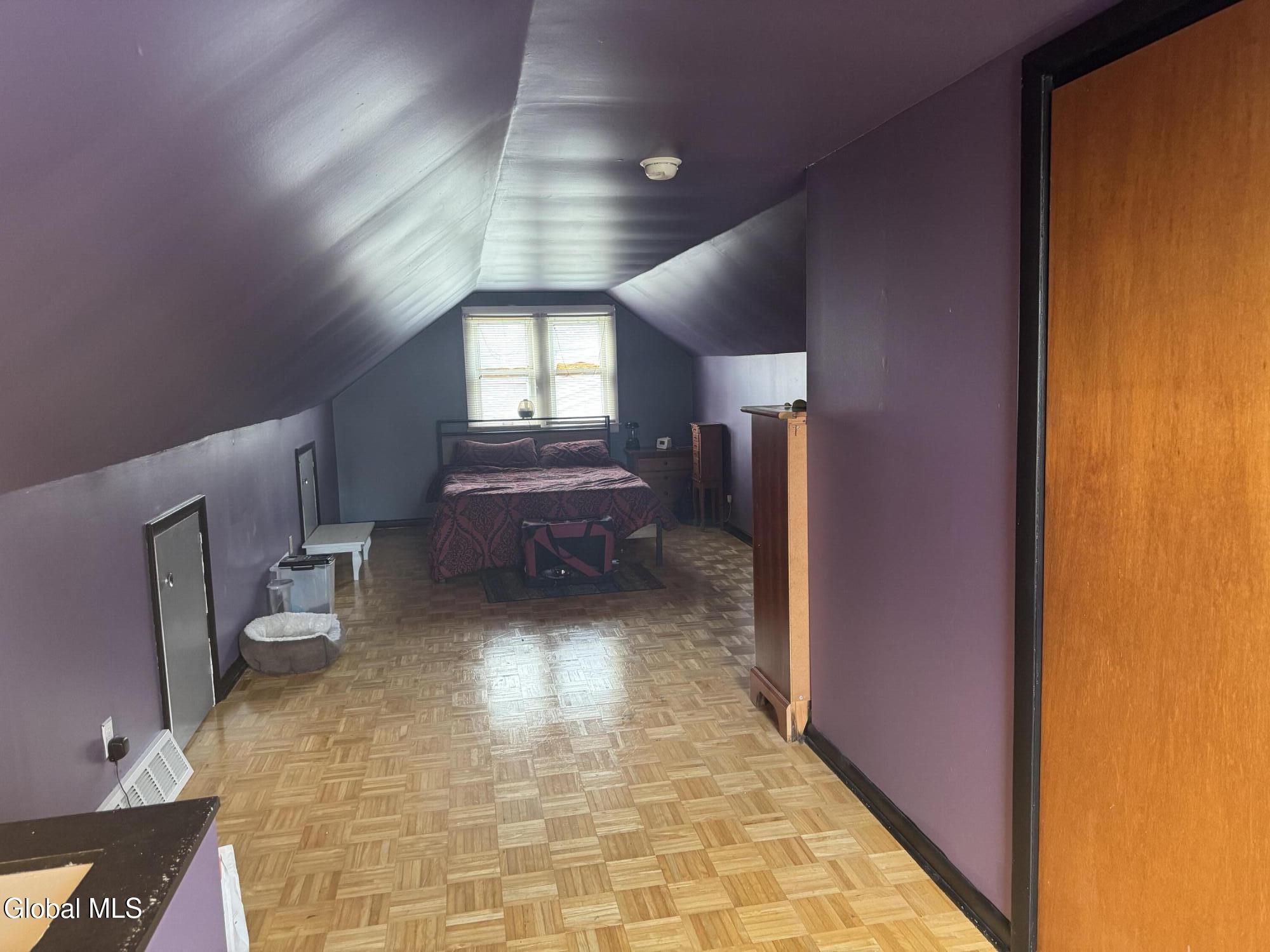1862 Gray Street Schenectady NY 12306