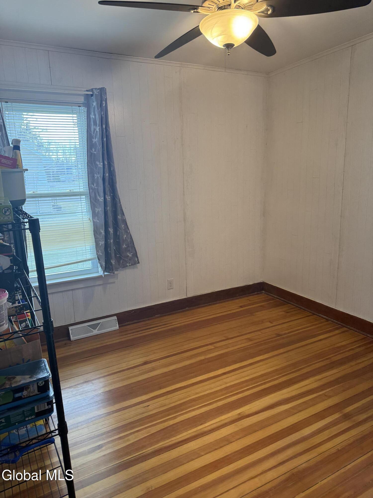 1862 Gray Street Schenectady NY 12306
