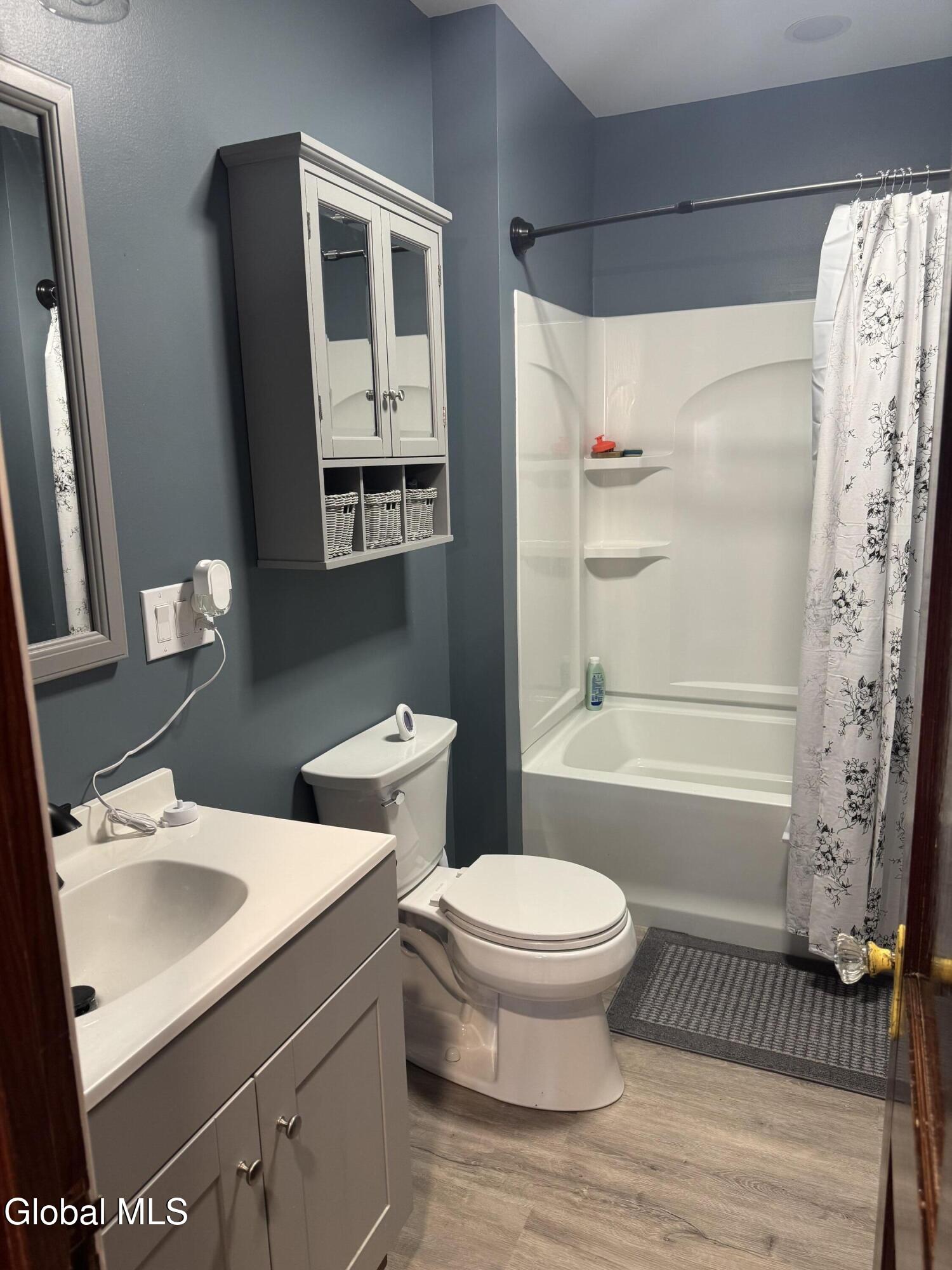 1862 Gray Street Schenectady NY 12306