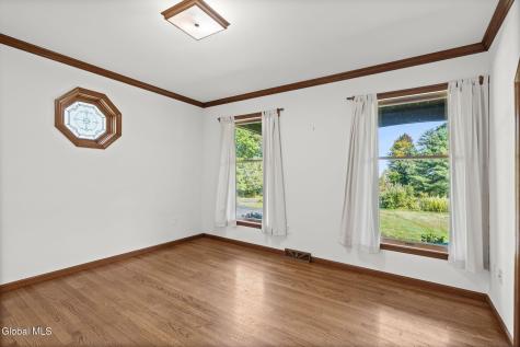 5525 Mack Road Galway NY 12074