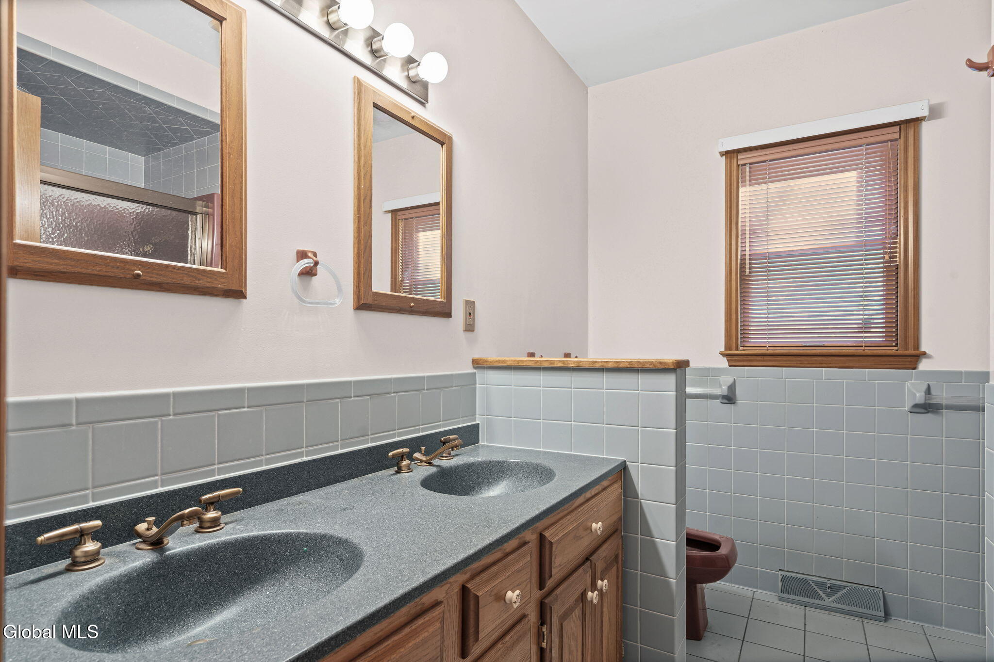 5525 Mack Road Galway NY 12074
