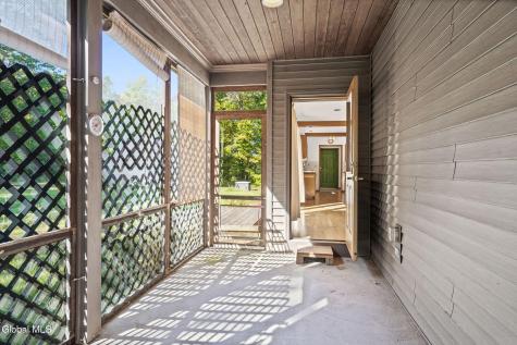 5525 Mack Road Galway NY 12074