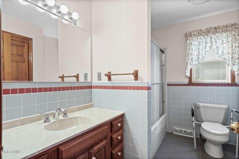 5525 Mack Road Galway NY 12074