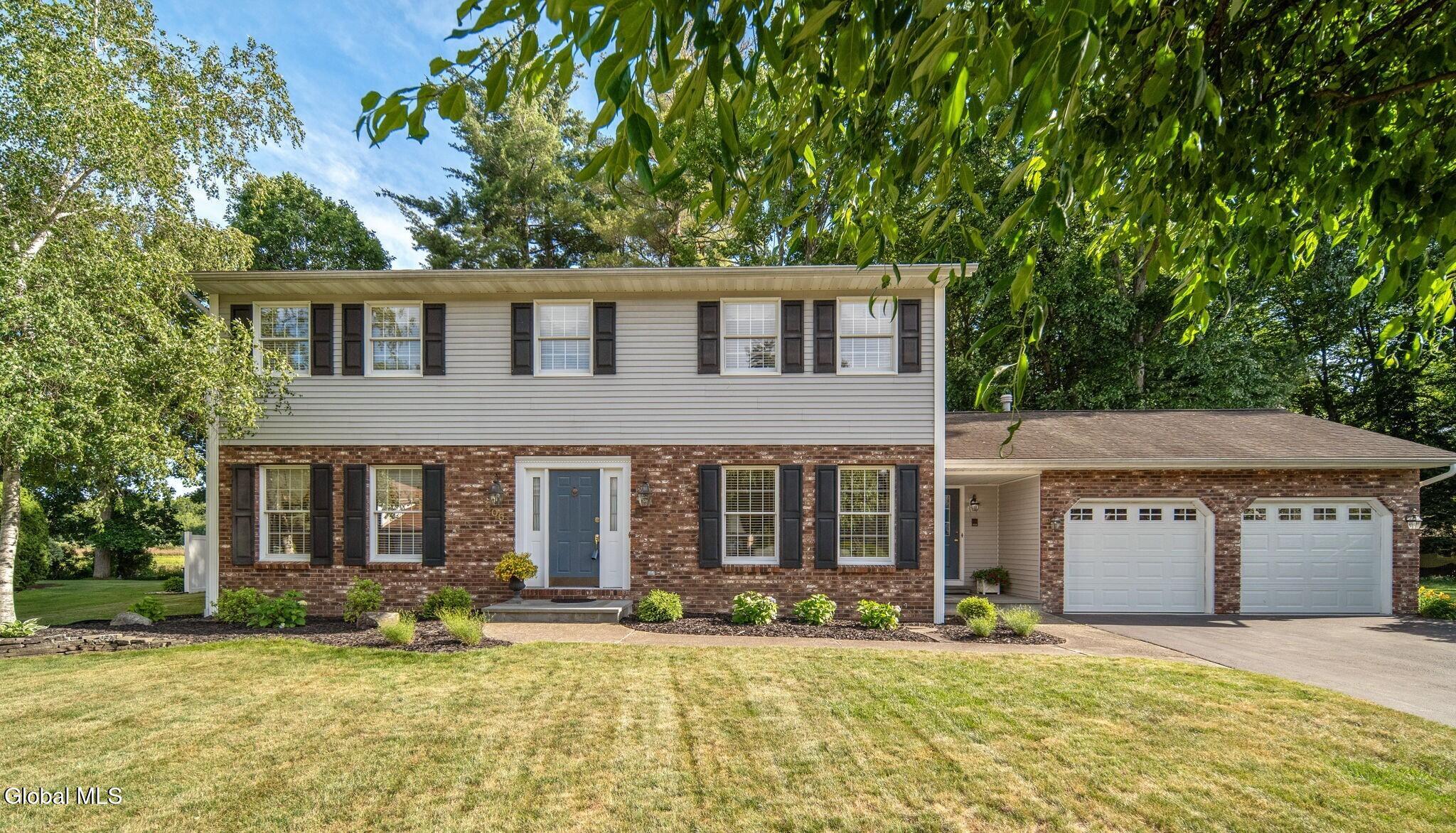 3061 New Williamsburg Drive Schenectady NY 12303