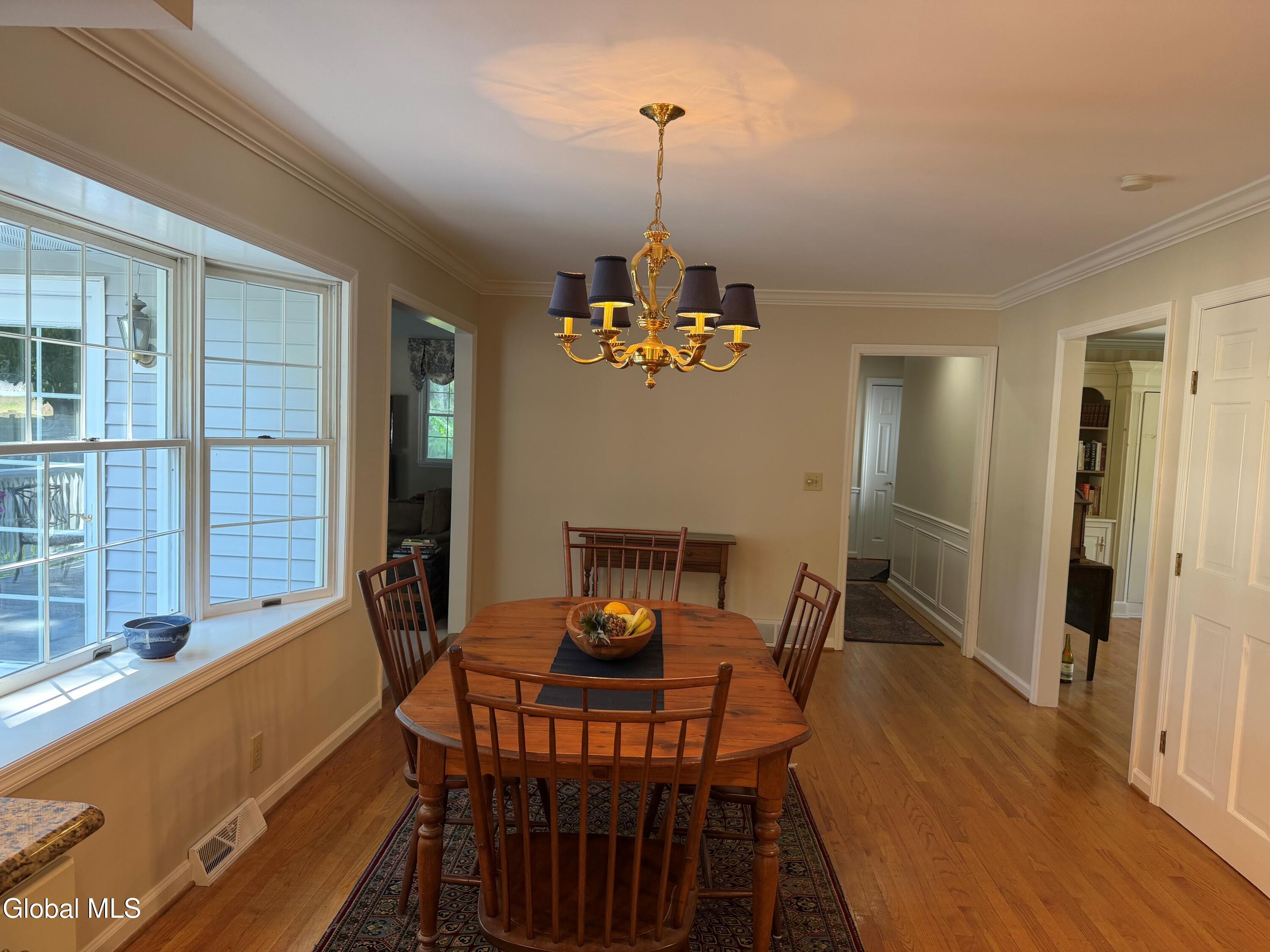 3061 New Williamsburg Drive Schenectady NY 12303