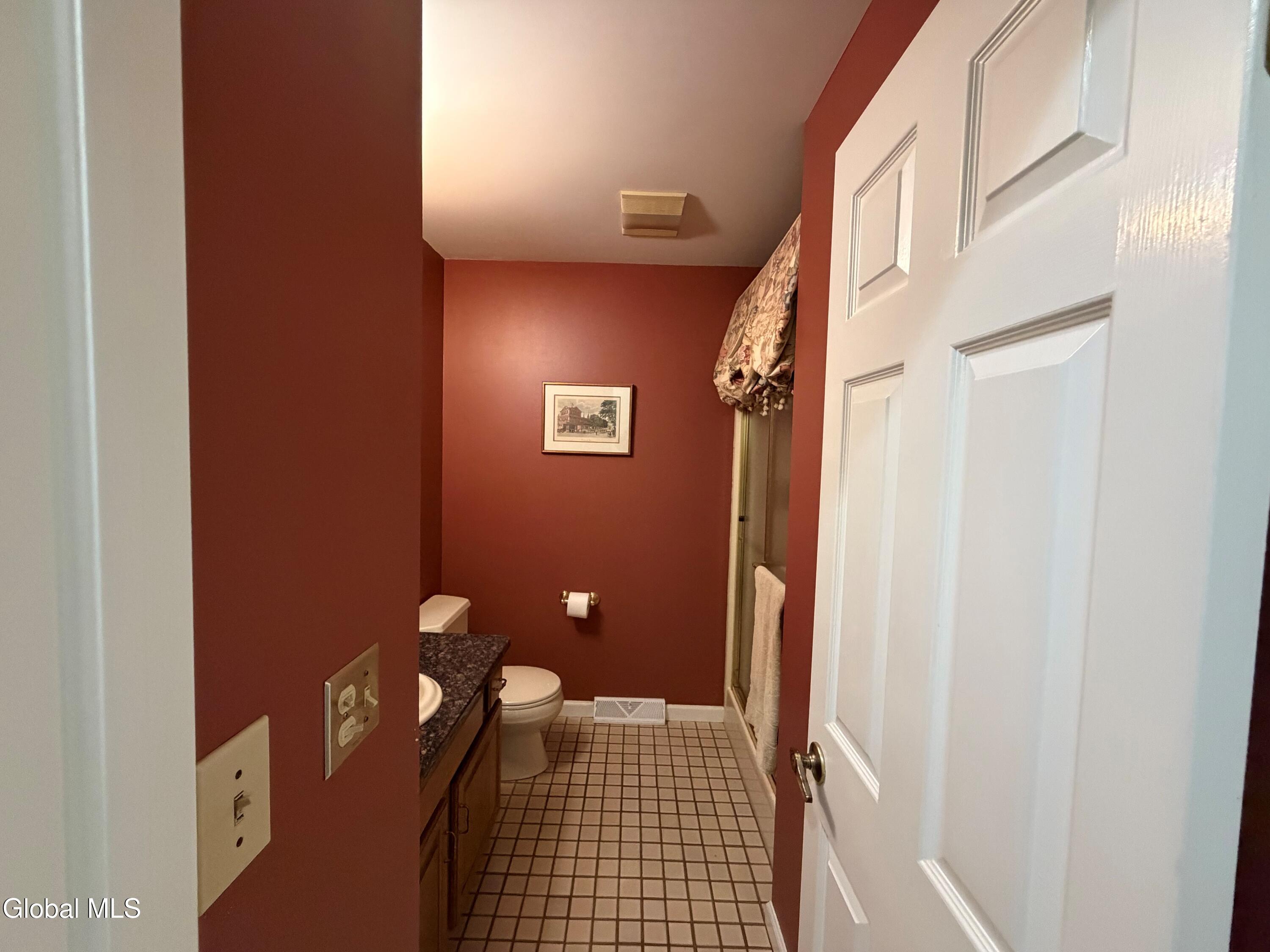 3061 New Williamsburg Drive Schenectady NY 12303